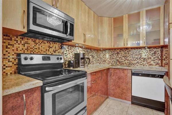 Parker Dorado, 3180 S Ocean Dr #1118, Hallandale Beach, Florida 33009, image 1
