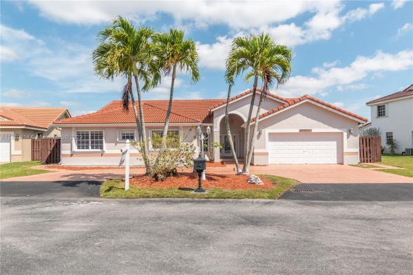 The Mansions, 15131 SW 43rd Ter, Kendall West, Florida 33185, image 1