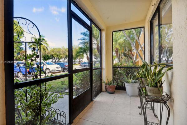 Racquet Club At Bonaventure, 163 Lakeview Dr #104, Weston, Florida 33326, image 1