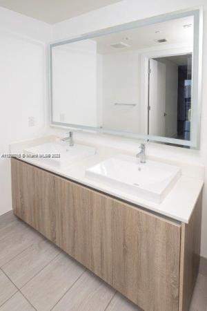 Aventura Parksquare Residences, 2960 NE 207th St #1017, Aventura, Florida 33180, image 1