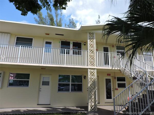 Crystal Court Manor, 1301 N 12th Ct #7B, Hollywood, Florida 33019, image 1