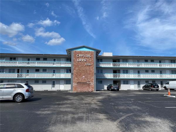 Crystal Lake 1021, 1021 Crystal Lake Dr #102, Deerfield Beach, Florida 33064, image 1