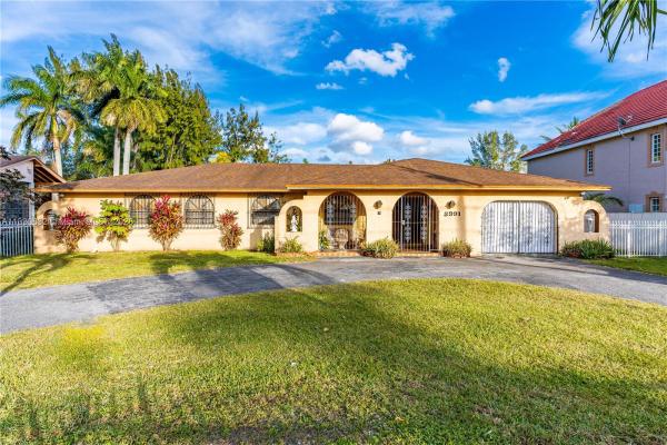 J G Heads Farms, 3991 SW 132nd Ave, Tamiami, Florida 33175, image 2