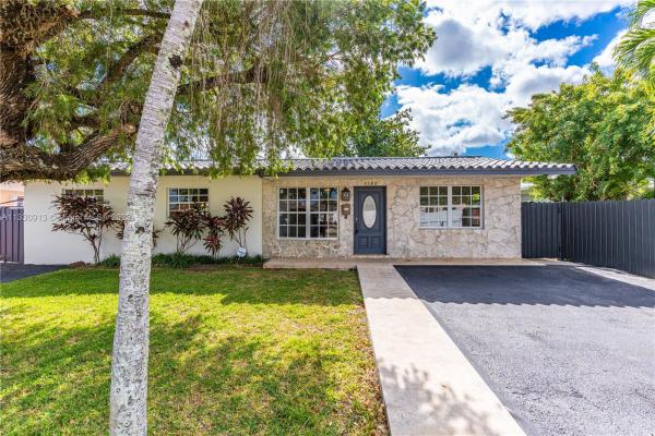 McKeever Terrace, 8380 SW 45th St, Olympia Heights, Florida 33155, image 1