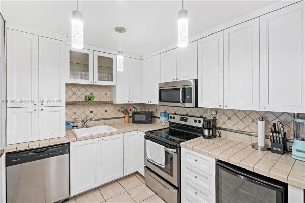 Ramblewood East, 4273 NW 89th Ave #204, Coral Springs, Florida 33065, image 1