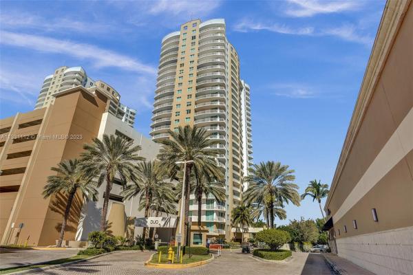 Duo East, 1755 E Hallandale Beach Blvd #602E, Hallandale Beach, Florida 33009, image 1