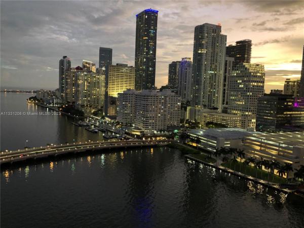 Courvoisier Courts, 701 Brickell Key Blvd #2312, Miami, Florida 33131, image 1