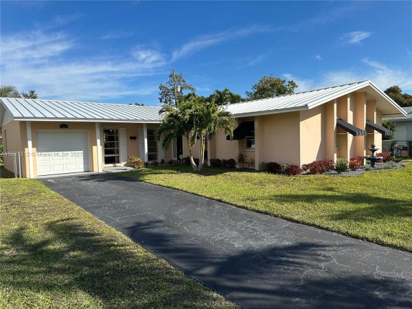 Bel Aire, 9713 SW 191st St, Cutler Bay, Florida 33157, image 2