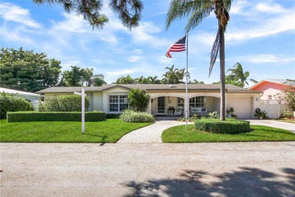 Juno Beach No HOA, 361 E Zenith Ln, Juno Beach, Florida 33408, image 1