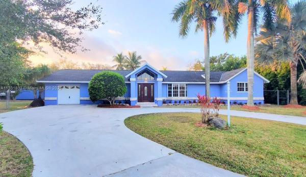 Waldin Park Estates, 15840 SW 283rd St, The Hammocks, Florida 33033, image 1