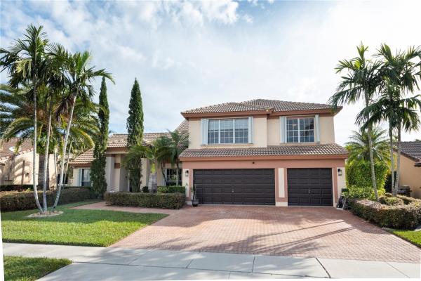 Chapel Trail Estates, 1143 NW 195th Ave, Pembroke Pines, Florida 33029, image 1