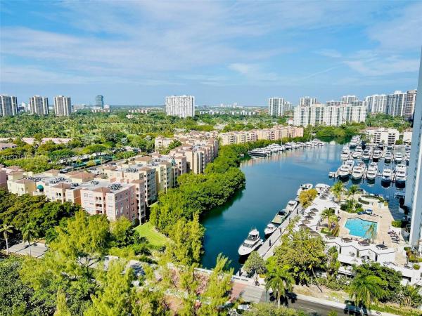 The Parc At Turnberry Isle, 19400 Turnberry Way #1612, Aventura, Florida 33180, image 1