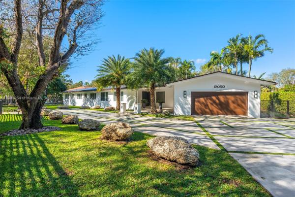 Town & Ranch Estates, 12050 Moss Ranch Rd, Pinecrest, Florida 33156, image 1