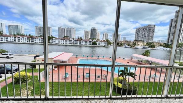 Point East, 2980 Point East Dr #D-303, Aventura, Florida 33160, image 2