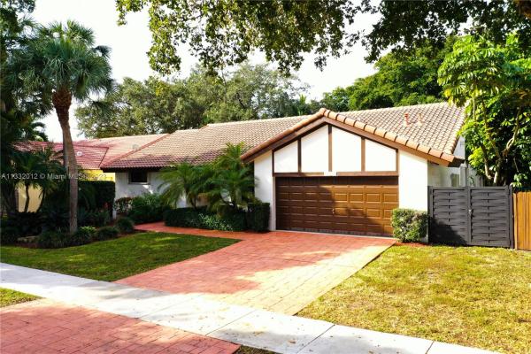 Lake Cynthia, 14720 Glencairn Rd #, Miami Lakes, Florida 33016, image 1