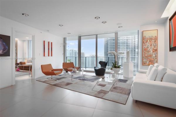 Epic Hotel & Residences, 200 Biscayne Blvd Way #3408, Miami, Florida 33131, image 2