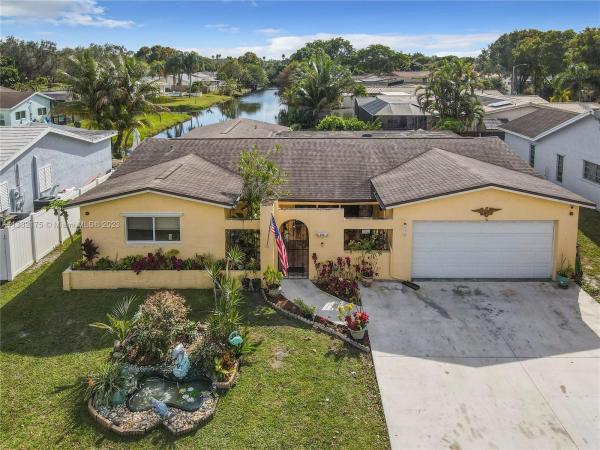 Cooper Estates, 9008 SW 55th St, Cooper City, Florida 33328, image 1