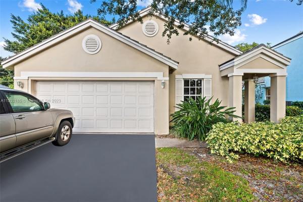 Chapel Hill, 2966 Myrtle Oak Cir, Davie, Florida 33328, image 1