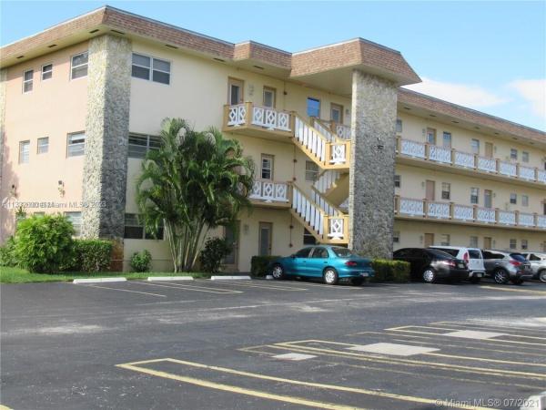 Quinsana Gardens, 5181 W Oakland Park Blvd #309, Lauderdale Lakes, Florida 33313, image 1