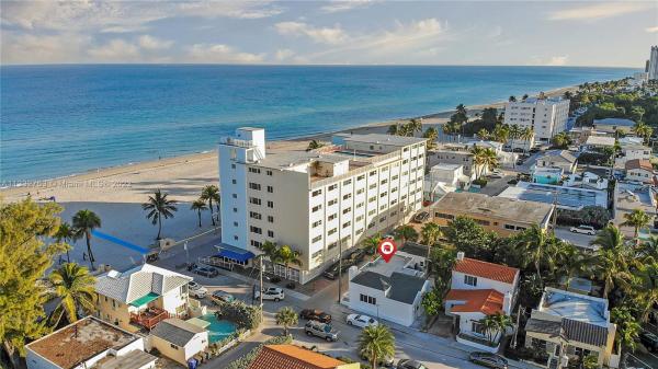 Hollywood Beach, 310 Oregon St, Hollywood, Florida 33019, image 1