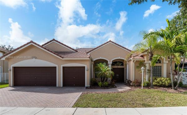 Bonita Bay, 1122 NW 141st Ave, Pembroke Pines, Florida 33028, image 1