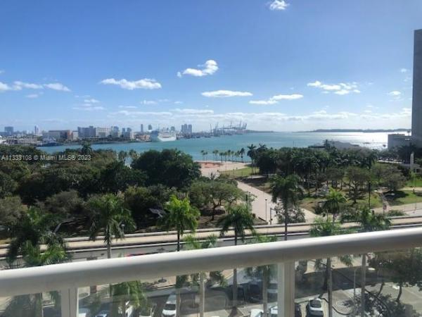 50 Biscayne, 50 Biscayne Blvd #809, Miami, Florida 33132, image 2