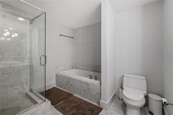 Vizcayne South, 253 NE 2nd St #2501, Miami, Florida 33132, image 2