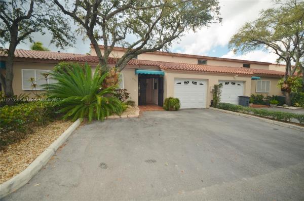 Lake Carol, 14528 Balgowan Rd, Miami Lakes, Florida 33016, image 1