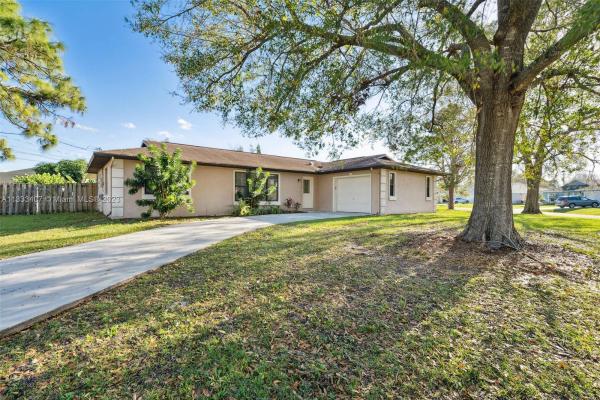 Palm Trails, 1662 SW Carillo Ave, Port St. Lucie, Florida 34953, image 2