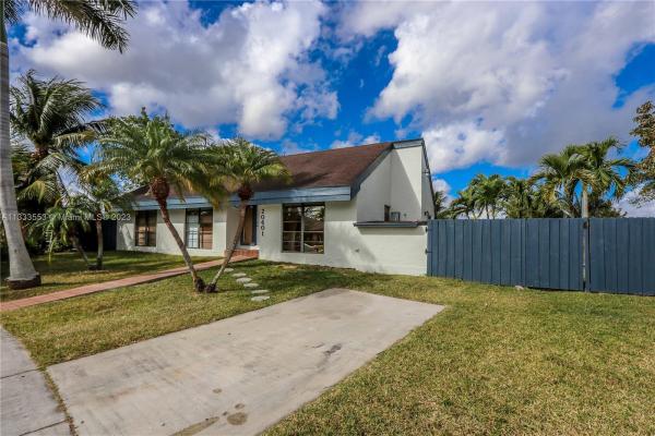 South Ridge Heights, 20601 SW 120th Ct, South Miami Heights, Florida 33177, image 1