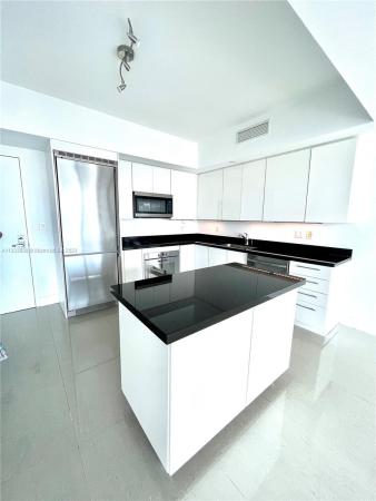 Mint At Riverfront, 92 SW 3rd St #4111, Miami, Florida 33130, image 2