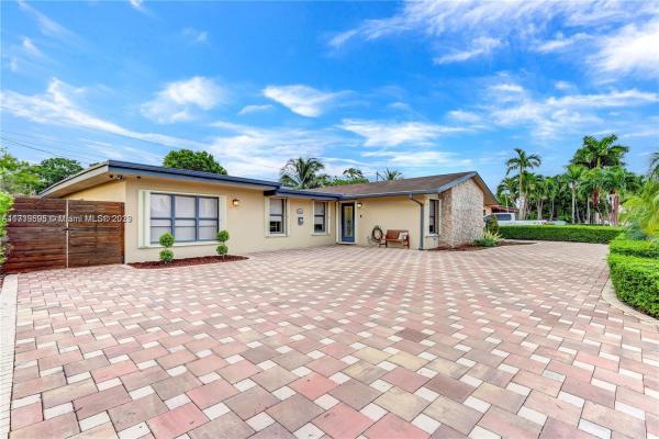 Southern Estates, 12015 Bird Dr, Tamiami, Florida 33175, image 2