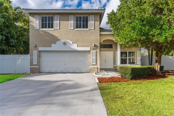 Biscayne Point South, 12119 SW 248th Ter, Princeton, Florida 33032, image 1