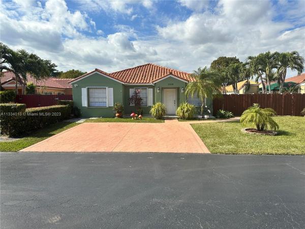 Deerwood Estates, 15108 SW 128th Pl, Three Lakes, Florida 33186, image 1