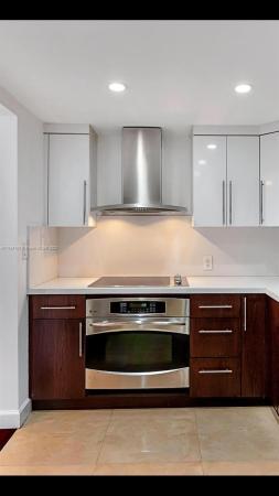 Eldorado Towers, 3675 N Country Club Dr #510, Aventura, Florida 33180, image 2