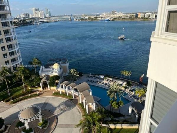 Two Tequesta Point, 808 Brickell Key Dr #1405, Miami, Florida 33131, image 1