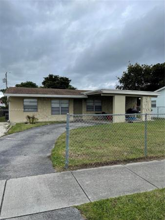 Royal Palms Park, 2111 NW 28th Ter, Fort Lauderdale, Florida 33311, image 1