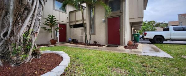 Habitat 2, 2134 Nw 57th Ave #13-A, Lauderhill, Florida 33313, image 1