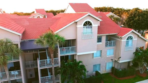 Royal Palm Place At The Hammocks, 10450 SW 157th Ct #205, The Hammocks, Florida 33196, image 1