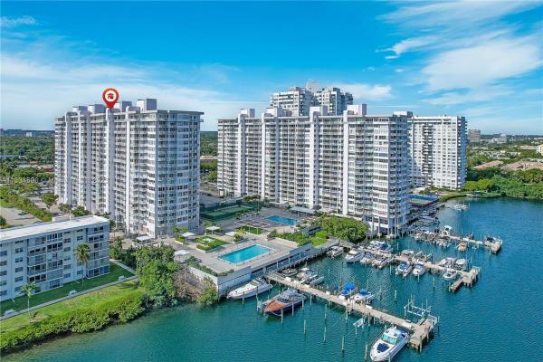 Del Prado South Towers, 18011 Biscayne Blvd #501-1, Aventura, Florida 33160, image 2