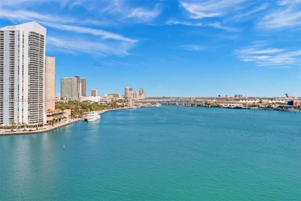 Three Tequesta Point, 848 Brickell Key Dr #1502, Miami, Florida 33131, image 1