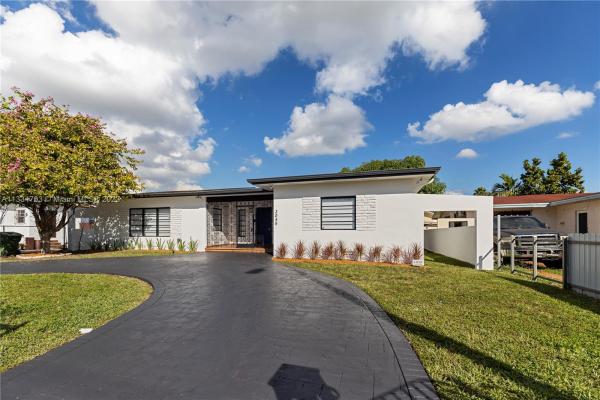 Kensington, 3045 NW 17th St, Miami, Florida 33125, image 1
