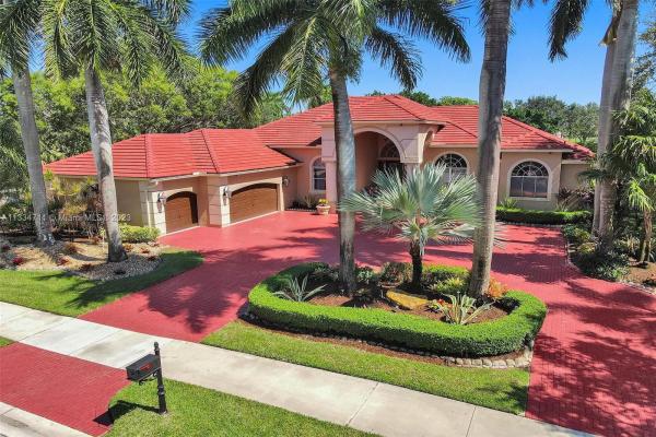 Pelican Landings, 176 Dockside Cir, Weston, Florida 33327, image 1