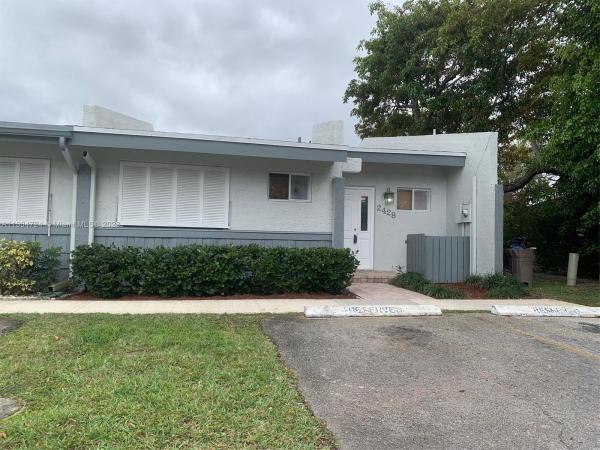 Camino Sheridan Villas, 2428 N 37th Ave #2428, Hollywood, Florida 33021, image 1