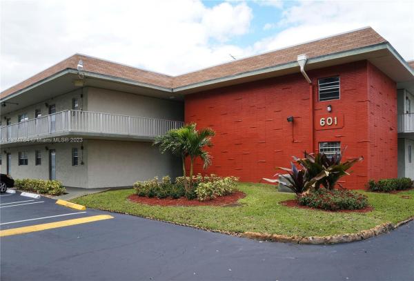 Applegreen, 601 S State Road 7 #2A, Margate, Florida 33068, image 1