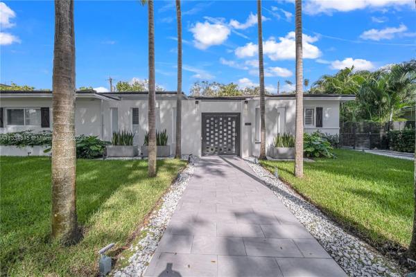 Riviera, 425 Perugia Ave, Coral Gables, Florida 33146, image 2