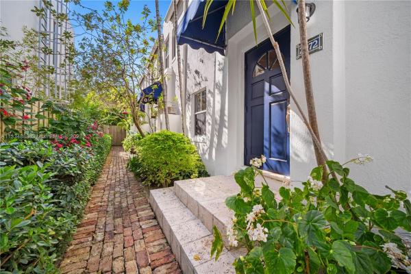 French Village In The Grove, 2972 Bird Ave #16, Miami, Florida 33133, image 2