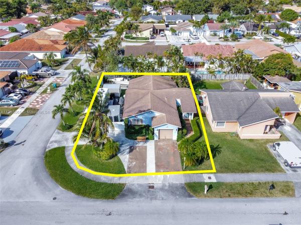 Woodfield, 14445 SW 108th St, The Hammocks, Florida 33186, image 1