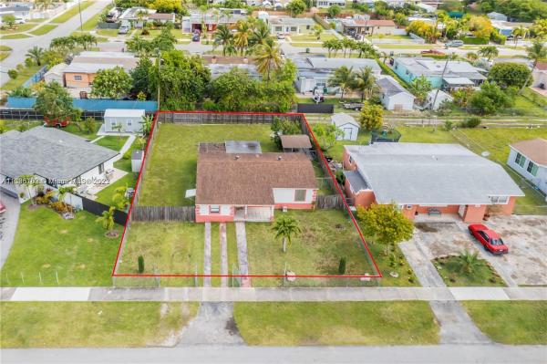 Sky Vista, 1521 NE 9th St, Homestead, Florida 33033, image 1