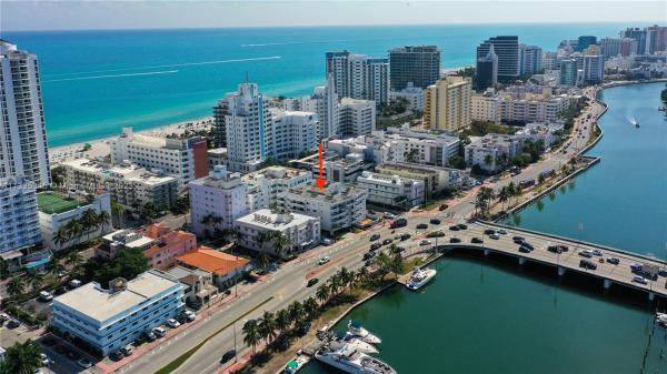 Beach Plaza, 4101 Indian Creek Dr #303, Miami Beach, Florida 33140, image 1